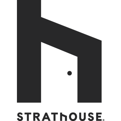 Strat House logo